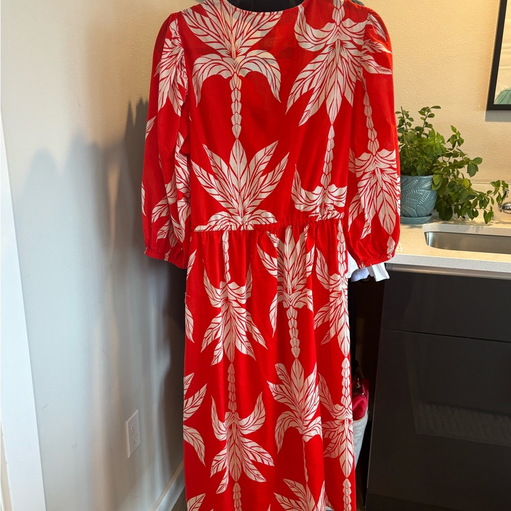 H&M Bold Red and White Floral Long Sleeve Dress - Picture 2 of 4